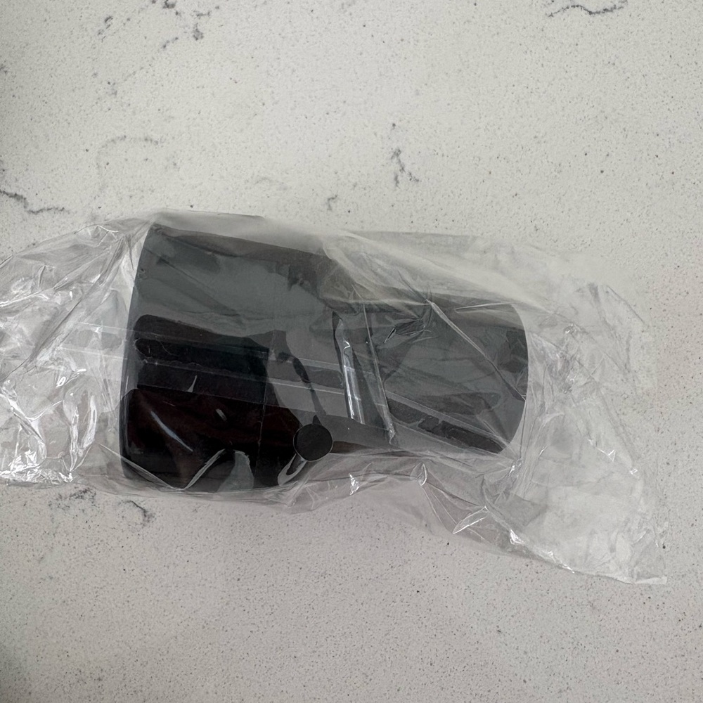 Hush Glow Foundation Cushion - WARM - Picture 5 of 6